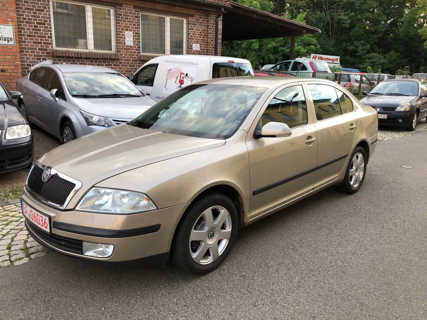 Skoda Octavia Octavia II 1.6 Automatik Elegance Silber - 1