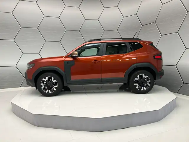 Dacia Duster view 3