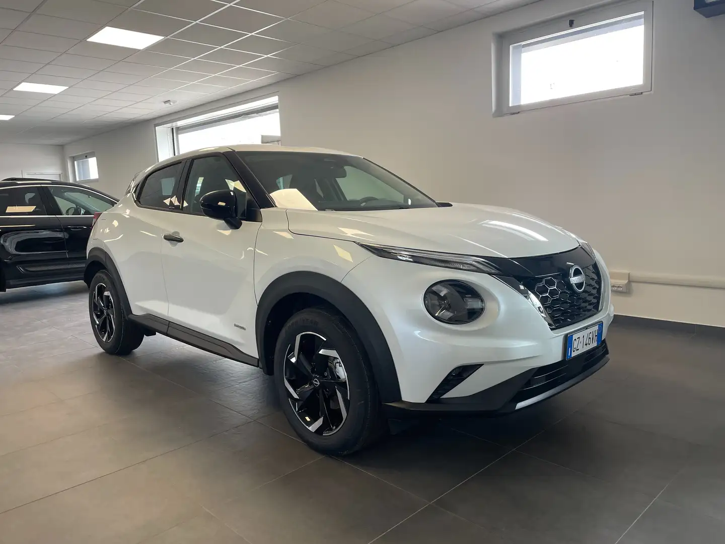 Nissan Juke Juke II 2024 1.6 hev Acenta LOOK PACK Weiß - 1