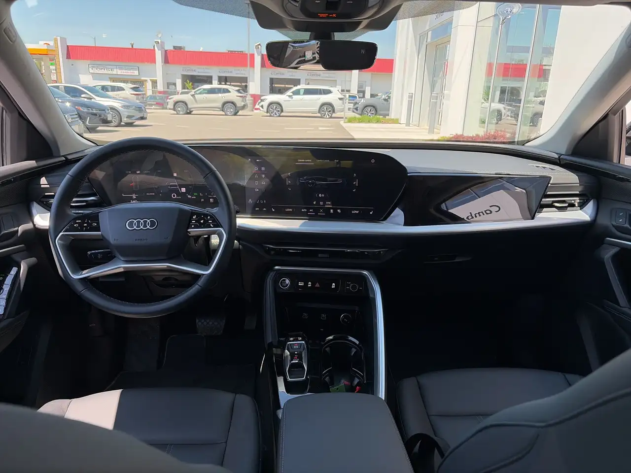 Audi Q5 снимка Audi Q5