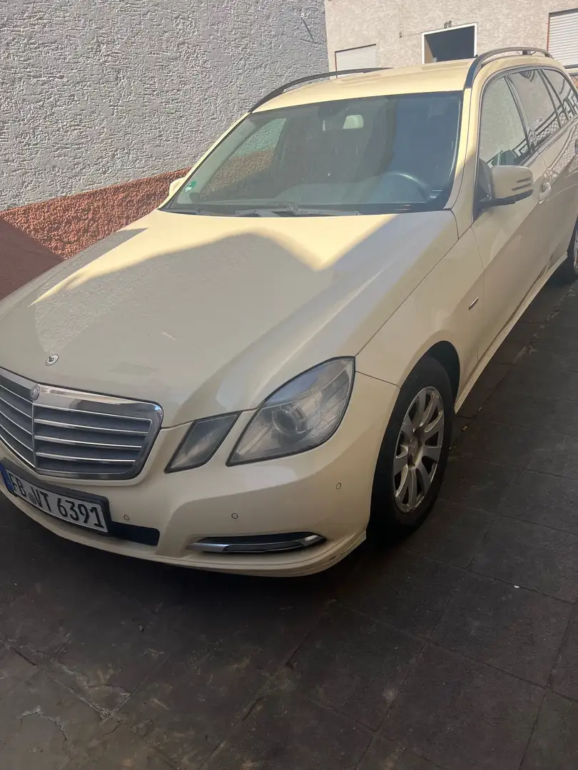 Mercedes-Benz E 200 T CDI DPF BlueEFFICIENCY 7G-TRONIC - 2