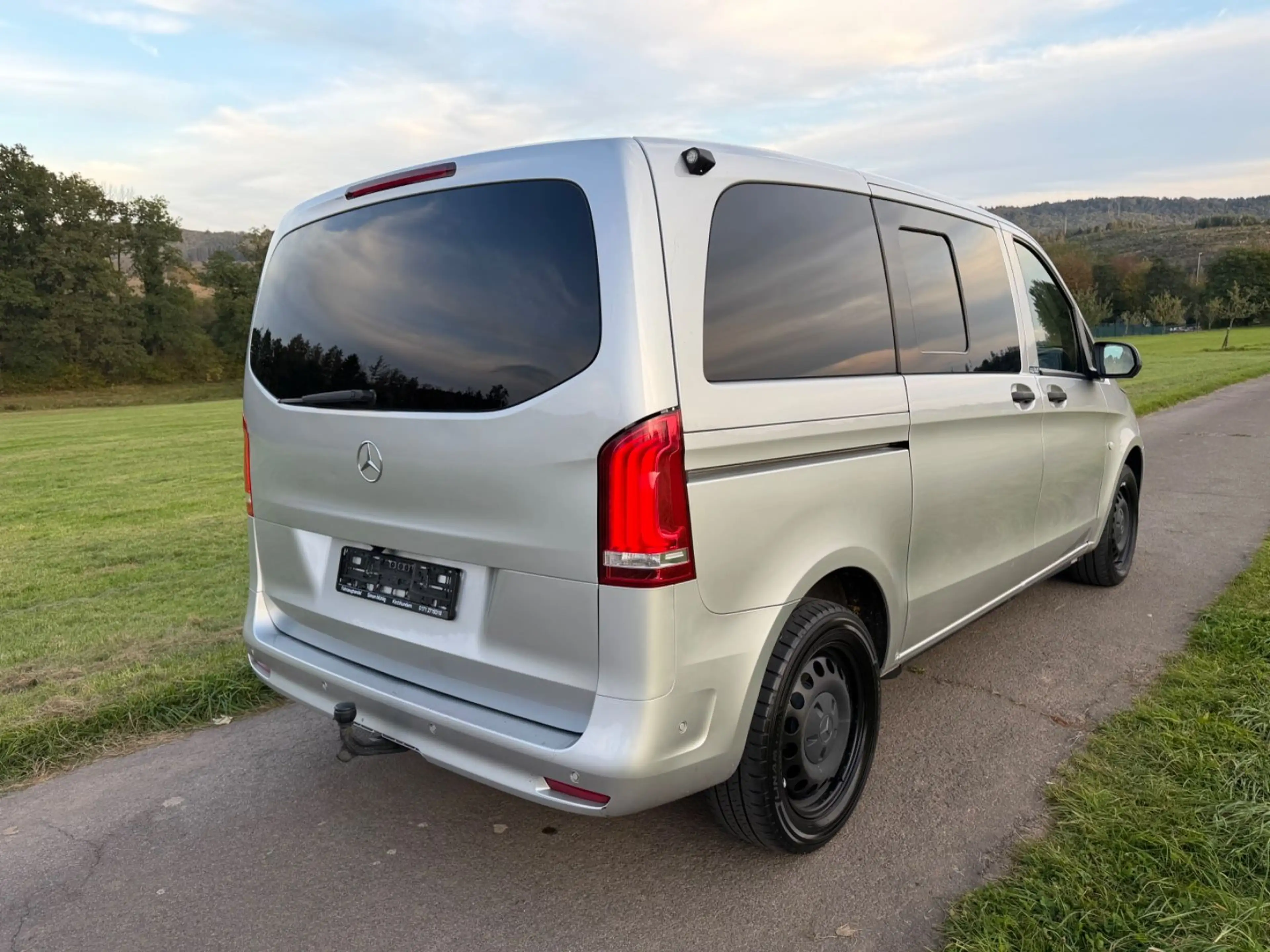 Mercedes-Benz Vito Tourer 124 CDI 4x4 kompakt Pro Automatik — photo 6