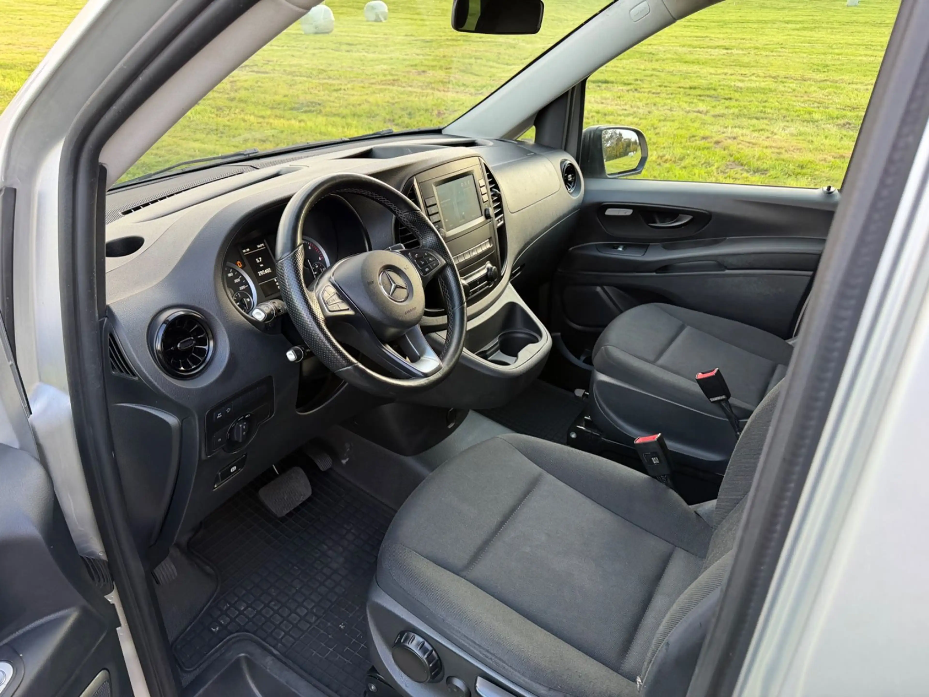 Mercedes-Benz Vito Tourer 124 CDI 4x4 kompakt Pro Automatik — photo 14