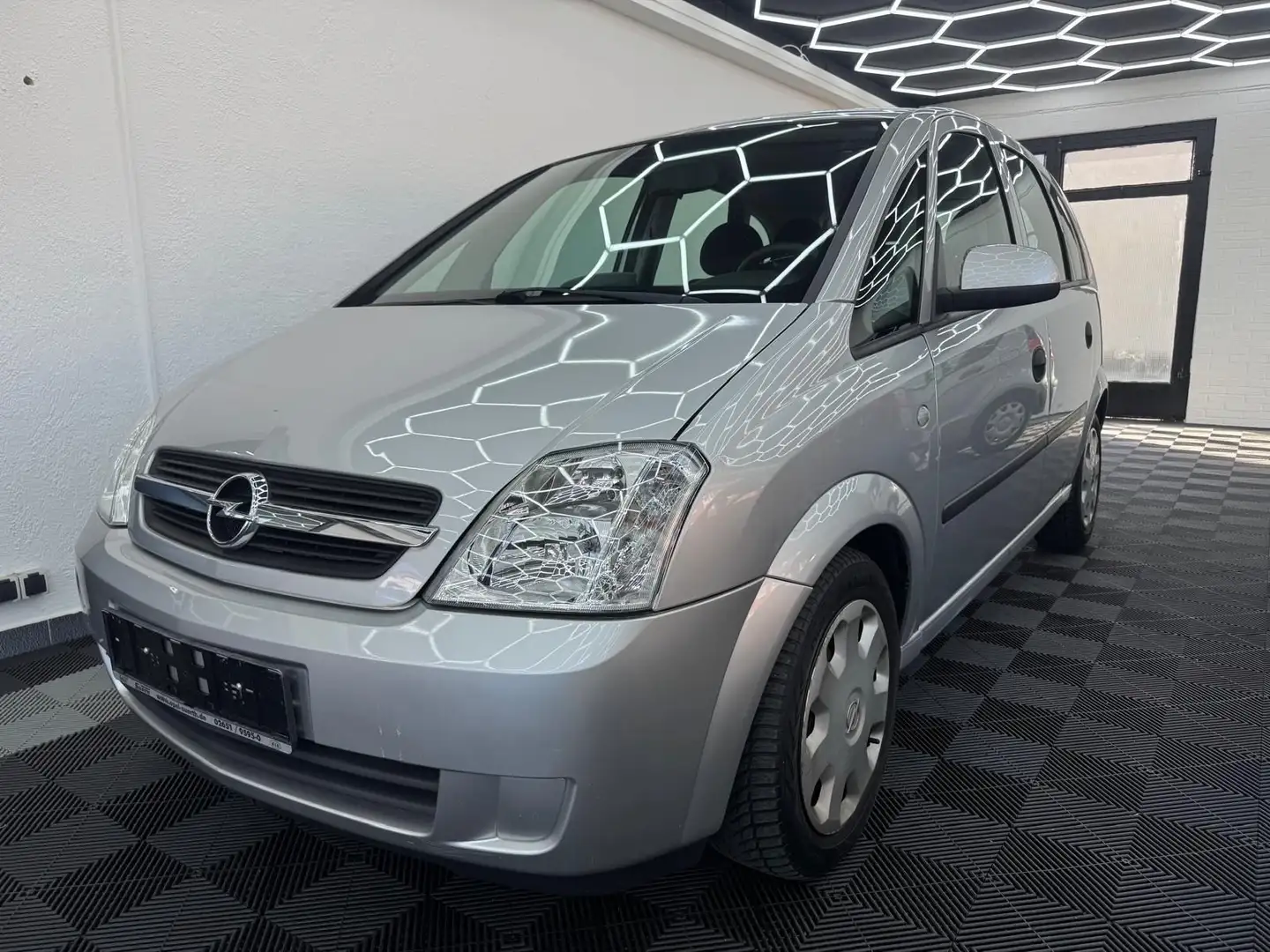 Opel Meriva 1.7 CDTI Enjoy * HU NEU * KLIMA * TOP Plateado - 2