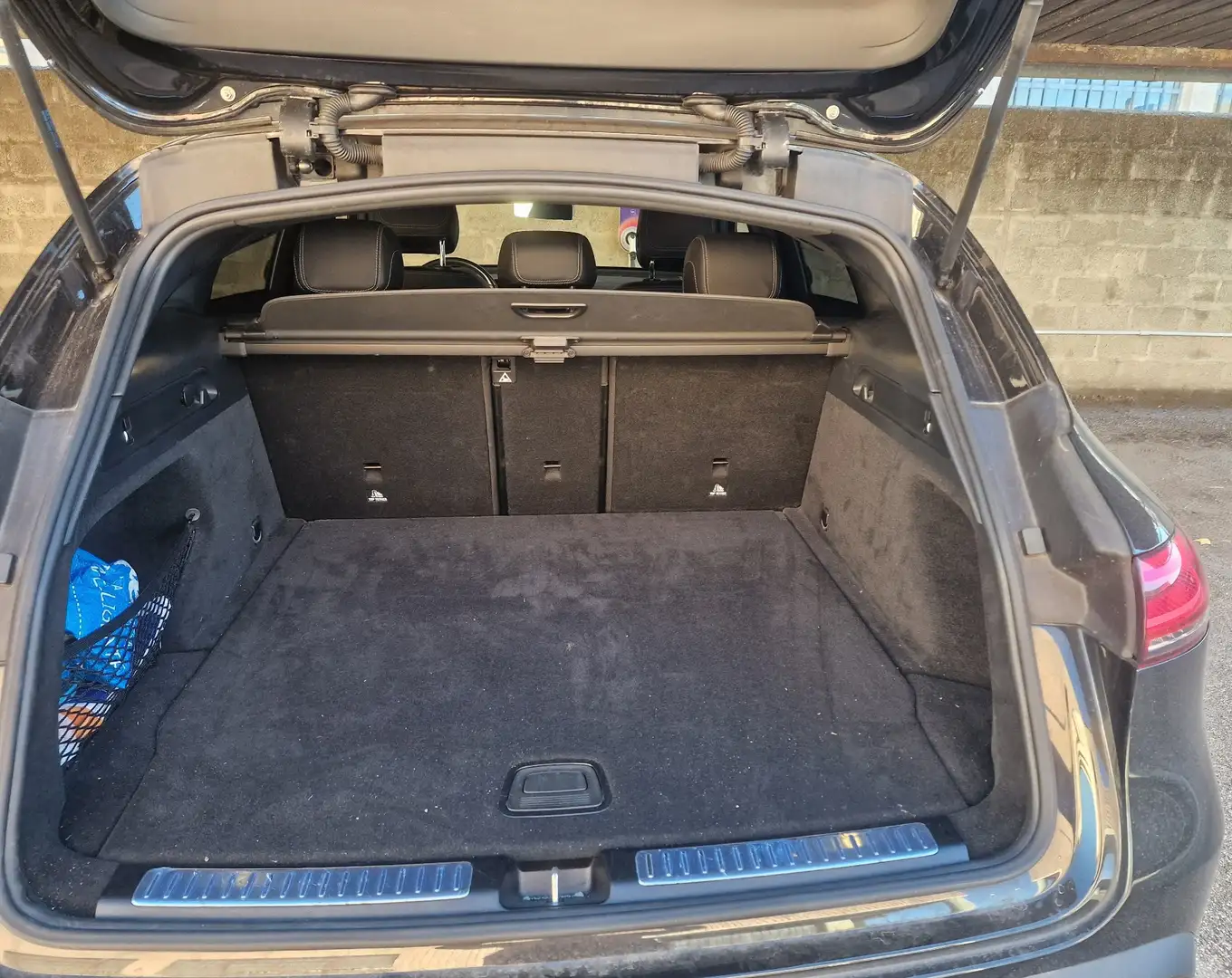 Mercedes-Benz EQC 400 Masterclass 4matic - 2