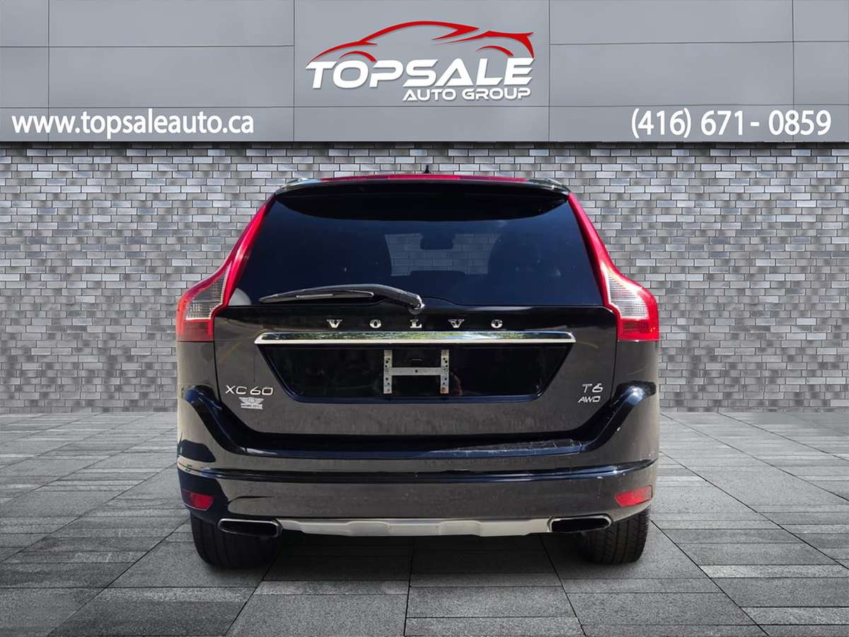 2017 Volvo XC60 NO ACCIDENTS | AWD | SUNROOF | HEATED SEATS thumb 16