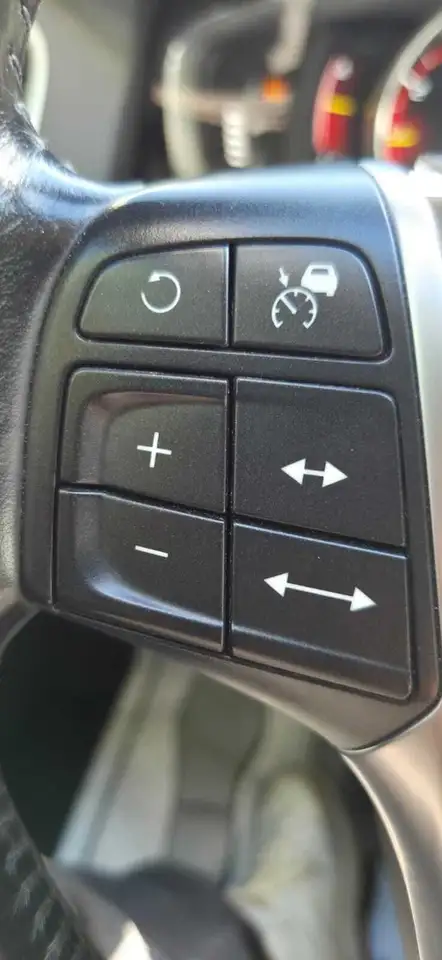 Volvo XC60 снимка Volvo XC60