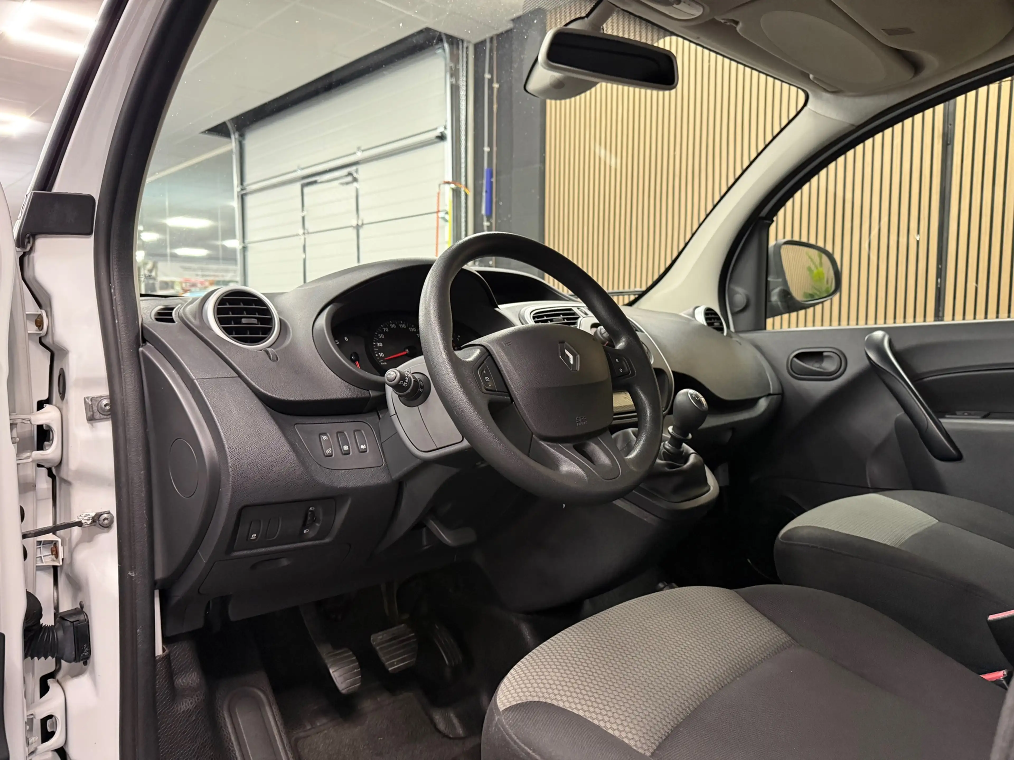 Renault Kangoo 1.5 Blue dCi 80 Comfort * Camera / Airco / Cruise — photo 13