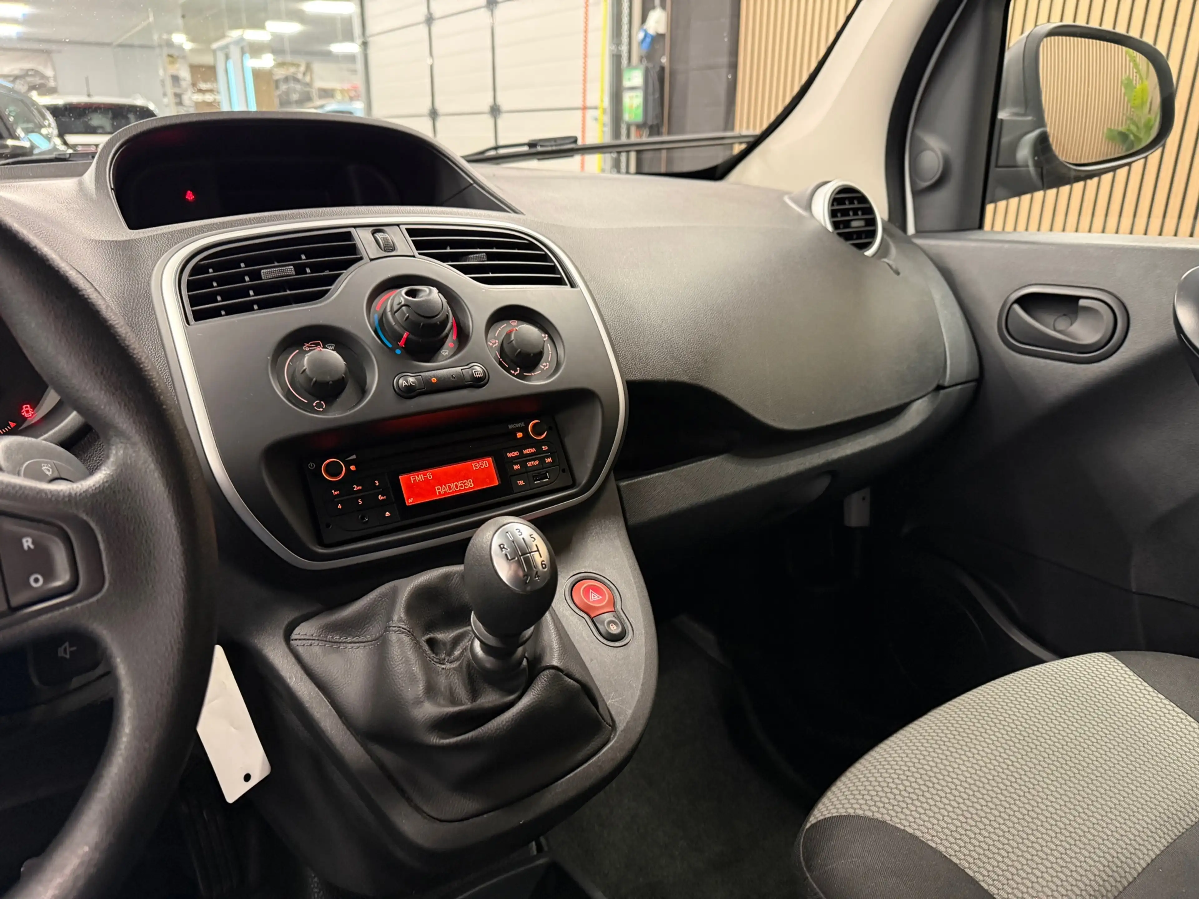 Renault Kangoo 1.5 Blue dCi 80 Comfort * Camera / Airco / Cruise — photo 23