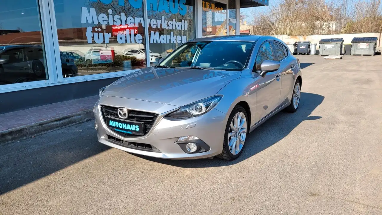 Mazda 3