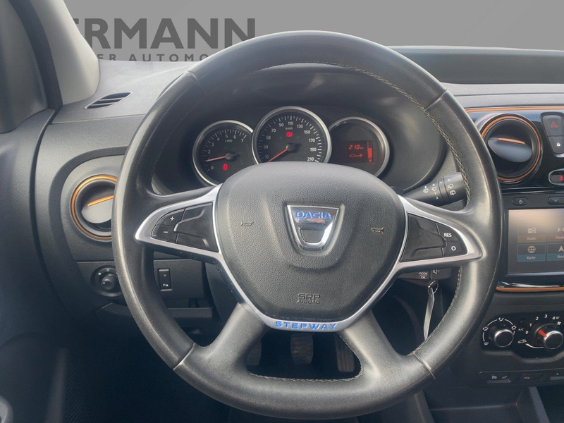 Dacia Dokker 1.2 TCe 115 Stepway Celebration *NAVI*PDC — photo 12