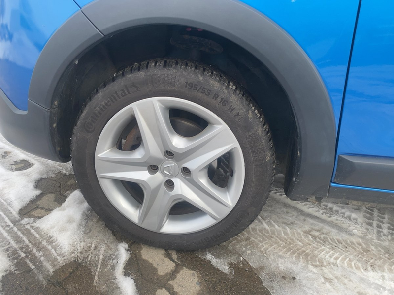 Dacia Dokker 1.2 TCe 115 Stepway Celebration *NAVI*PDC — photo 13