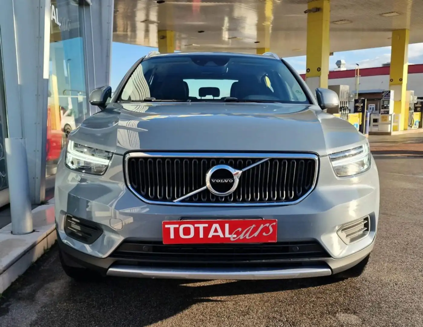 Volvo XC40 T3 Geartronic Business Plus Grijs - 2