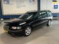 Volvo V70 2.4 Comfort Line / Full Service / Youngtimer Zwart - thumbnail 1