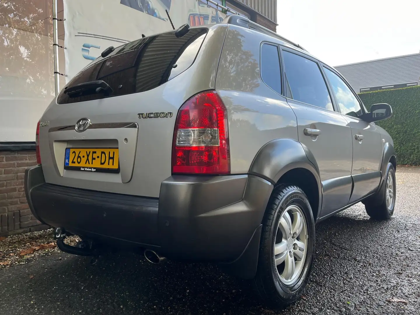 Hyundai TUCSON 2.0i Style Premium|Airco|Trekhaak|Leder|Cruise| Gris - 2