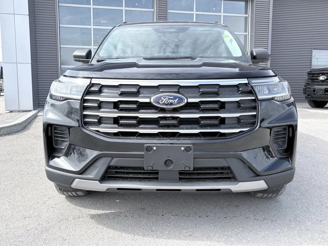 Ford Explorer снимка Ford Explorer