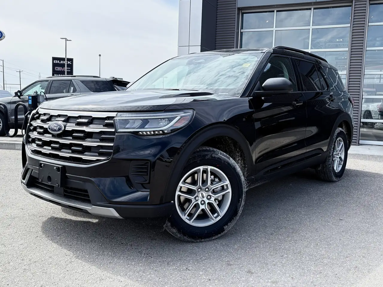 Ford Explorer снимка Ford Explorer
