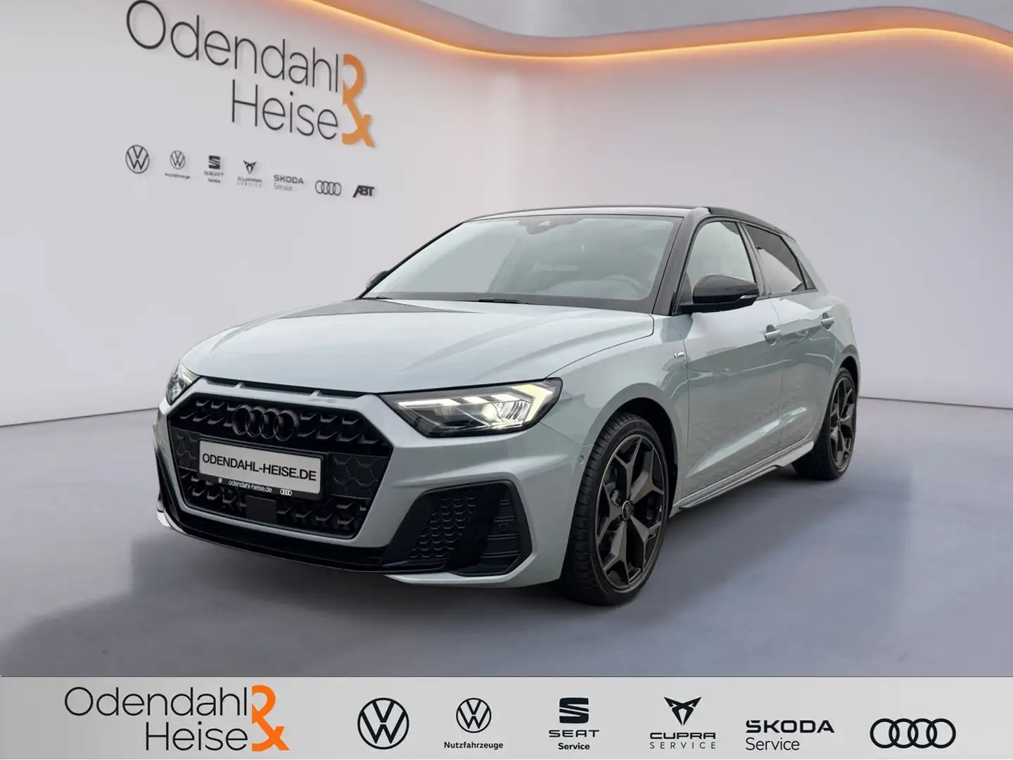 Audi A1 Sportback S line 35 TFSI 110(150) kW(PS) S tron Grau - 1