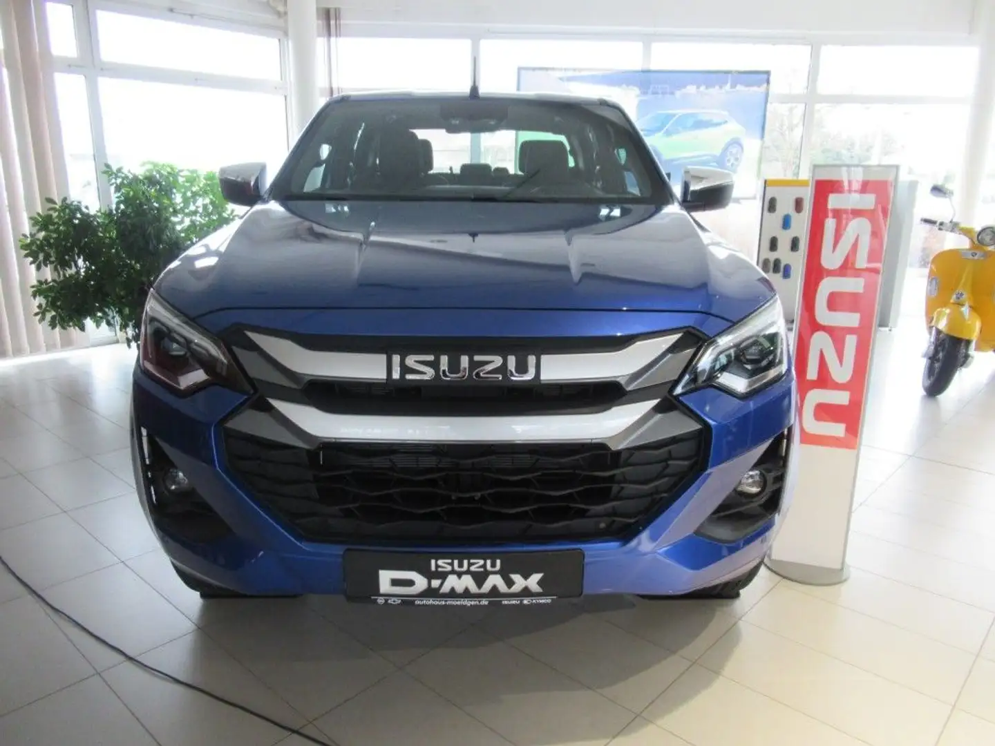 Isuzu D-Max Double Cab 4WD Autm. LSE (MJ24) Blau - 2
