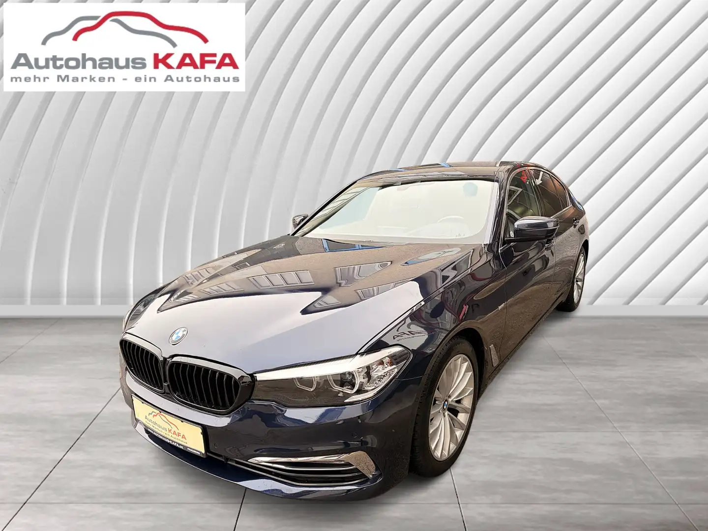 BMW 520 520 d Luxury Line Efficient Dynamics **VOLL** Blauw - 2