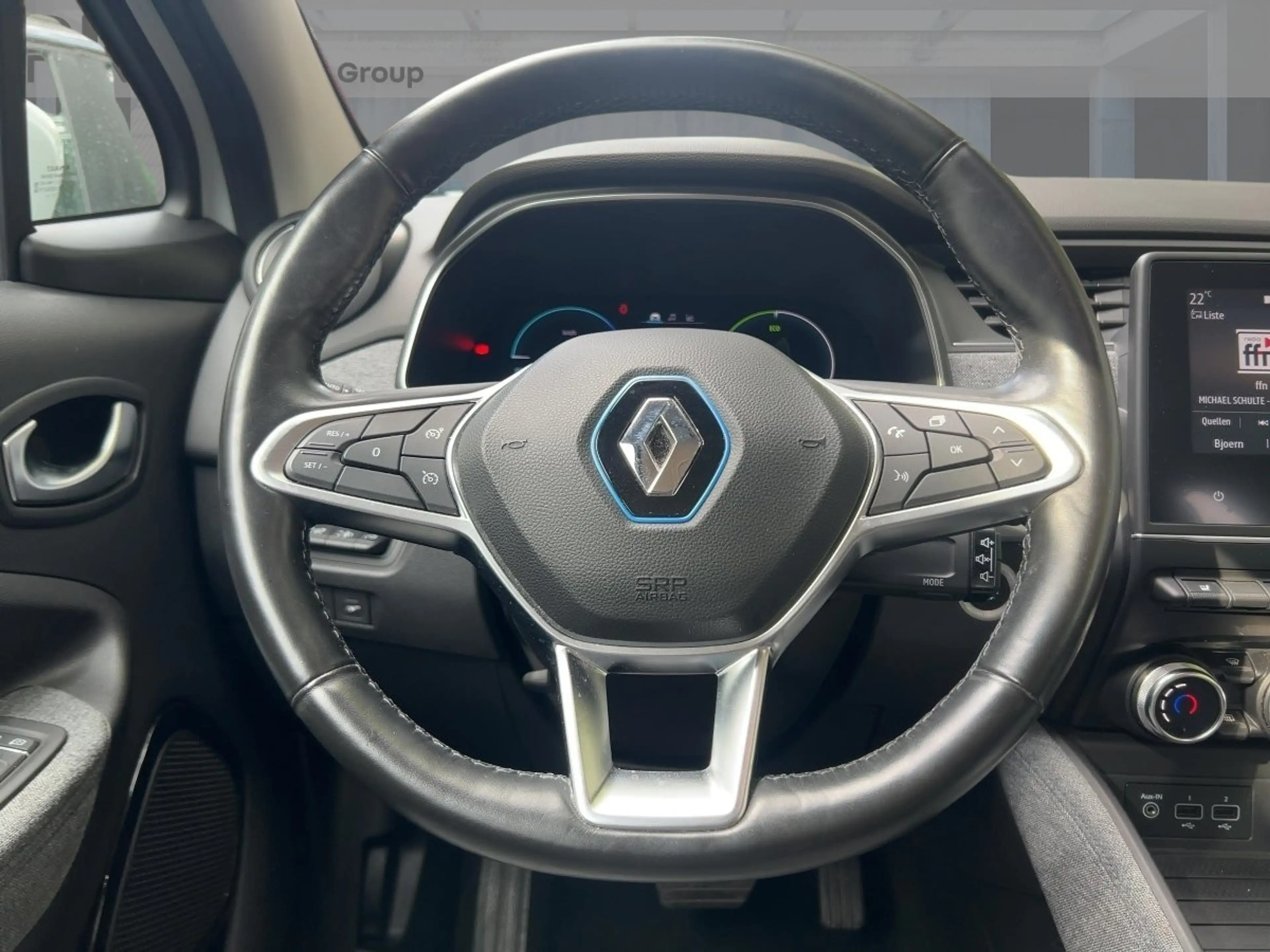 Renault ZOE R110 Z.E. 50 Experience — photo 11