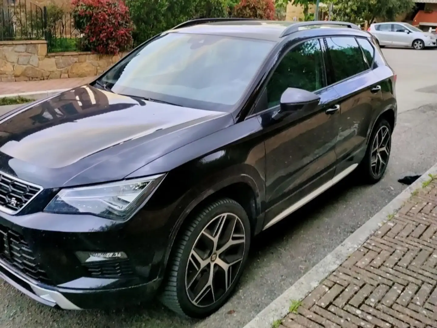 SEAT Ateca 2.0 tdi FR 150cv dsg Nero - 1