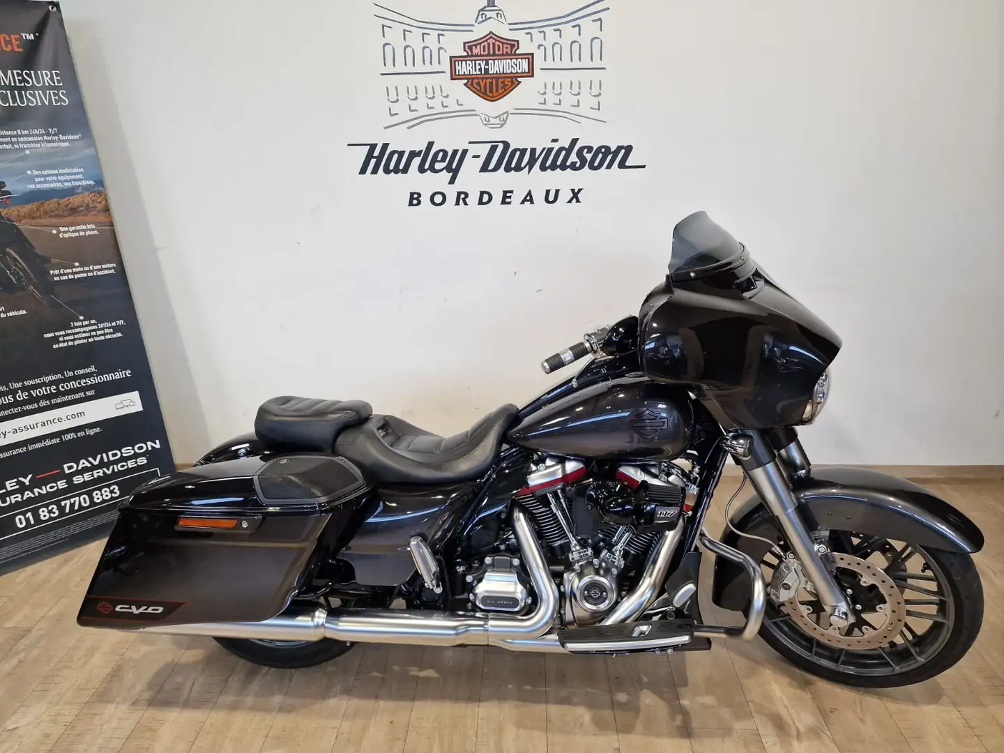 Harley-Davidson Street Glide Grijs - 1