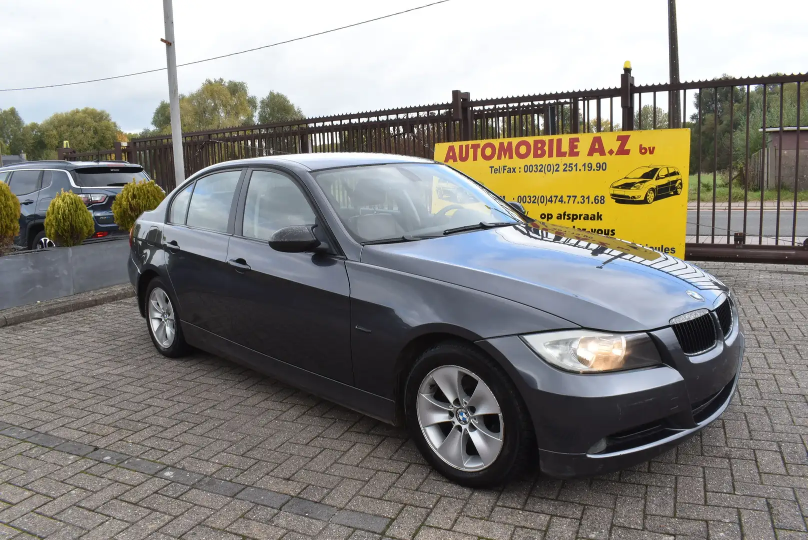 BMW 318 d Style Airco / Leder Grijs - 1