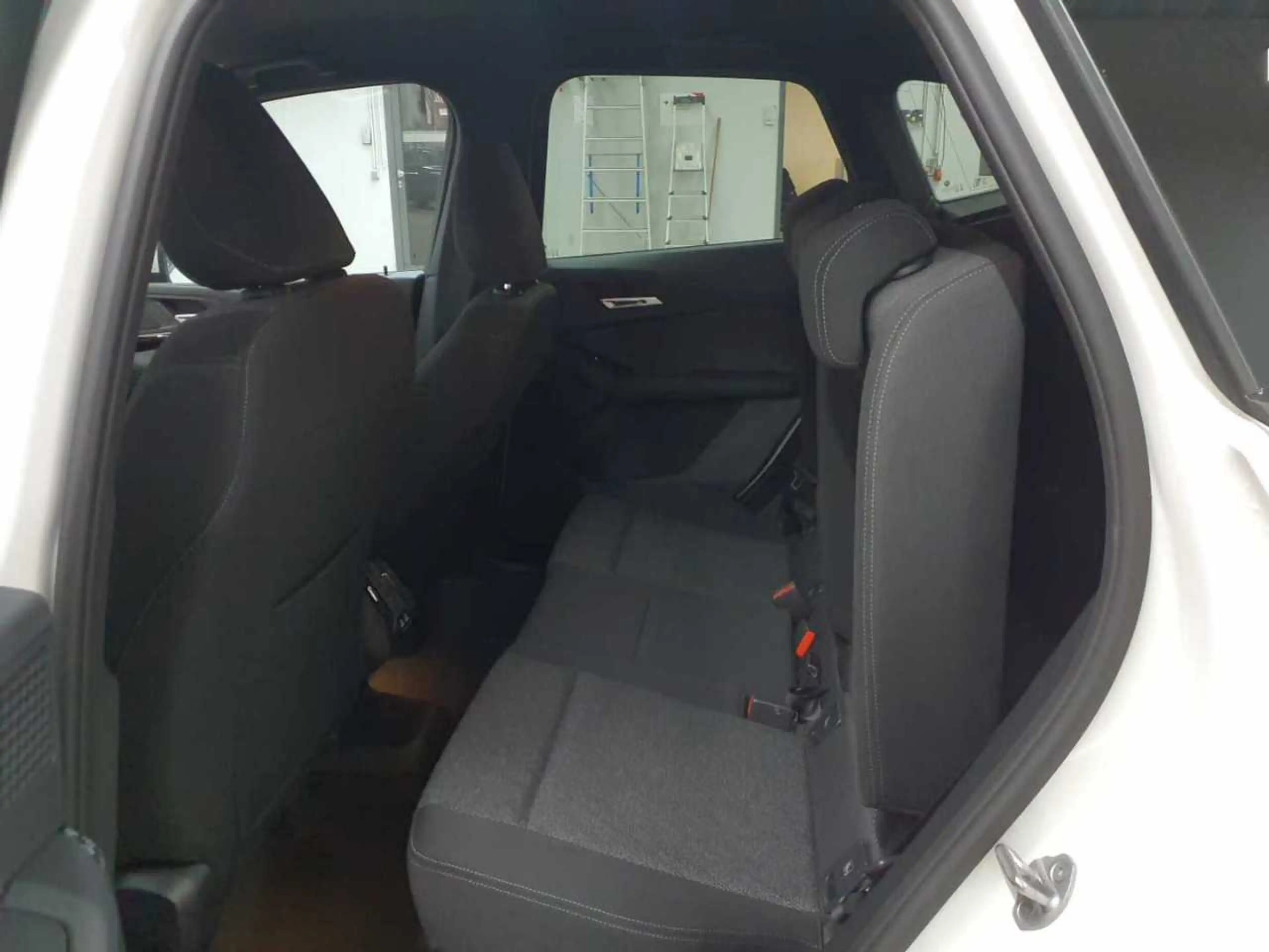 BMW 218 218d Active Tourer Aut. Navi Pano SHZ — photo 13