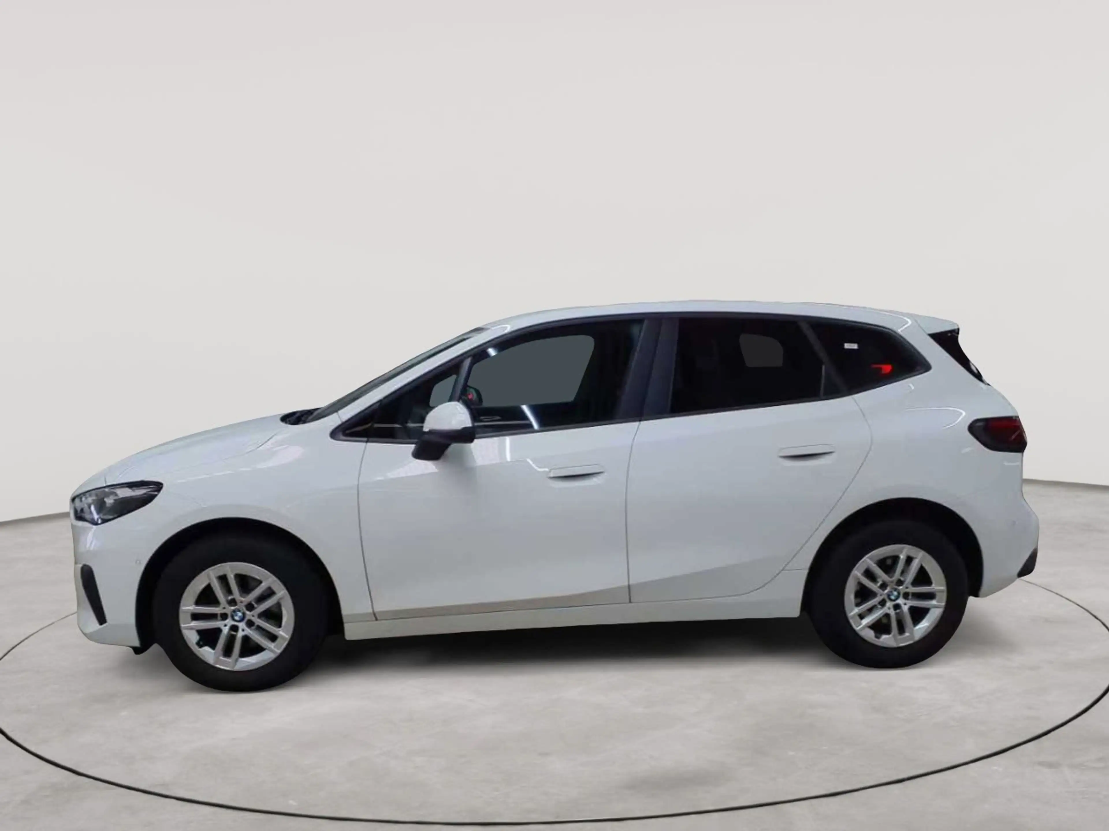 BMW 218 218d Active Tourer Aut. Navi Pano SHZ — photo 6