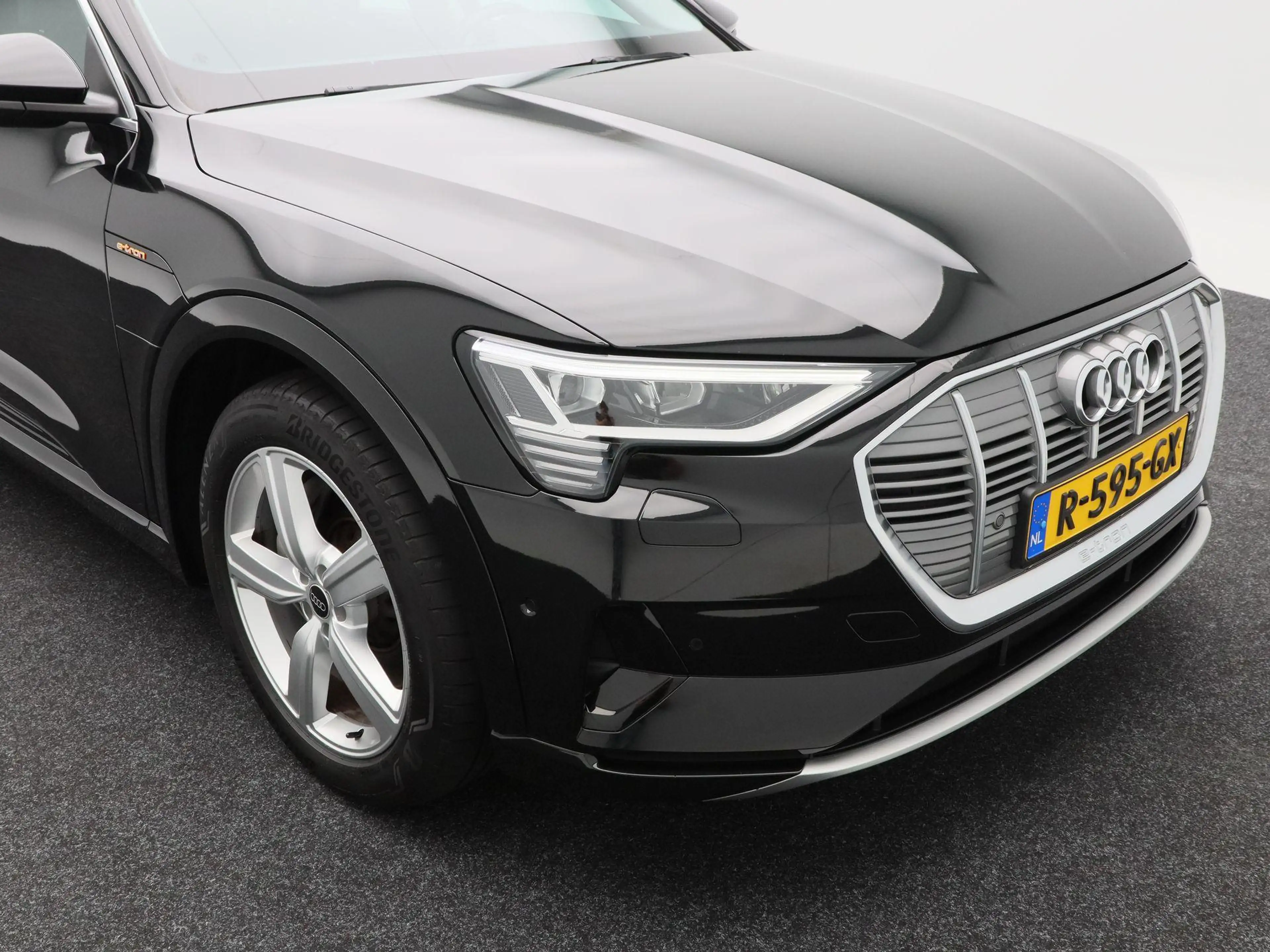 Audi e-tron 55 quattro Advanced edition Plus 95 kWh 408 Pk | L — photo 13