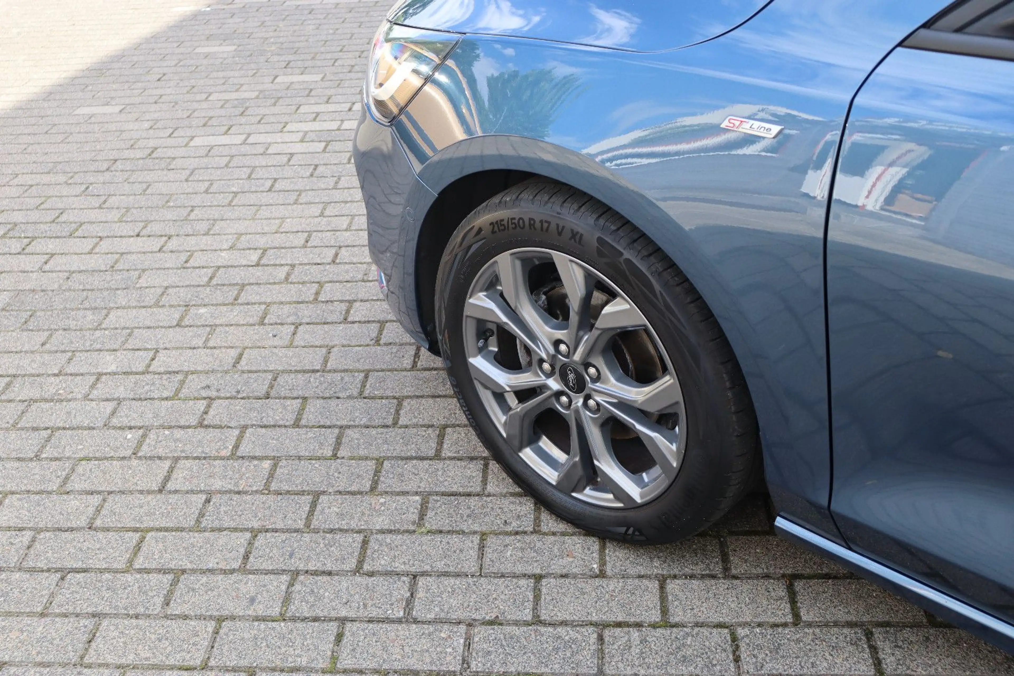 Ford Focus Turnier 1.0 EcoBoost ST-Line LED Navi 1.HD — photo 9