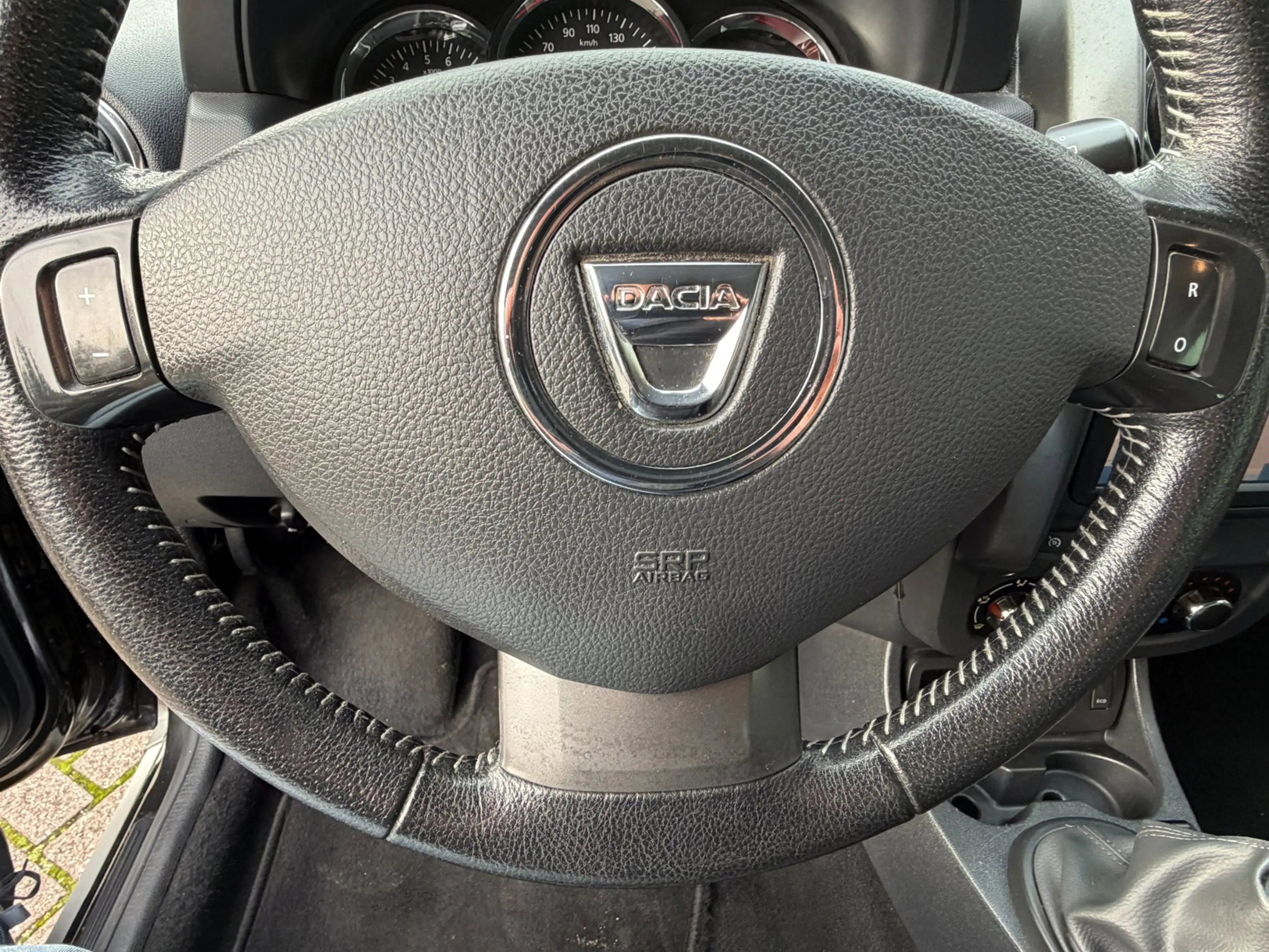 Dacia Duster 1.2 TCe 4x2 Prestige Leer Navi Cruise Airco Trekha — photo 17
