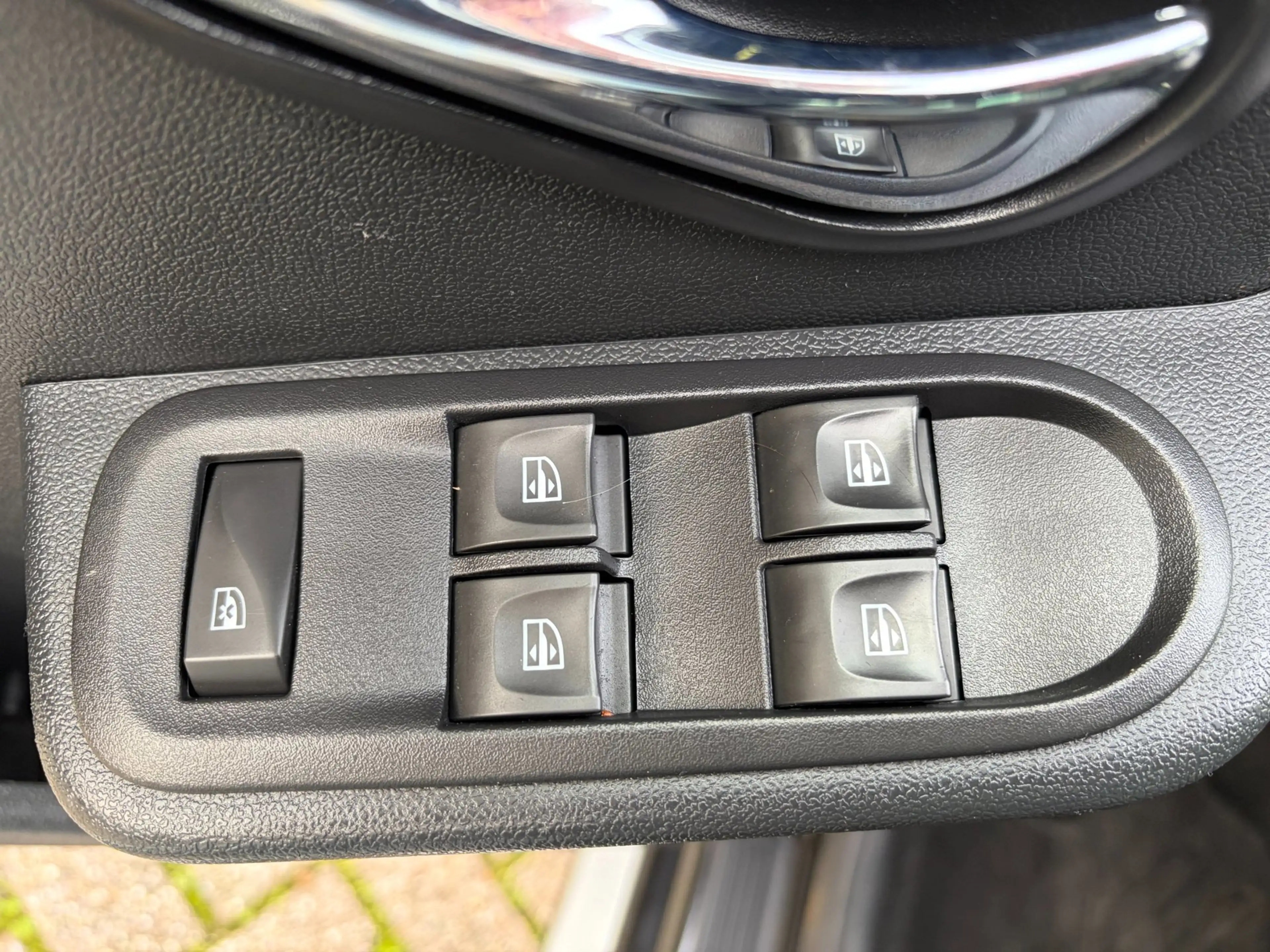 Dacia Duster 1.2 TCe 4x2 Prestige Leer Navi Cruise Airco Trekha — photo 15