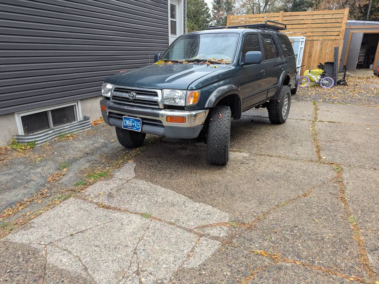 Toyota 4-Runner снимка Toyota 4-Runner
