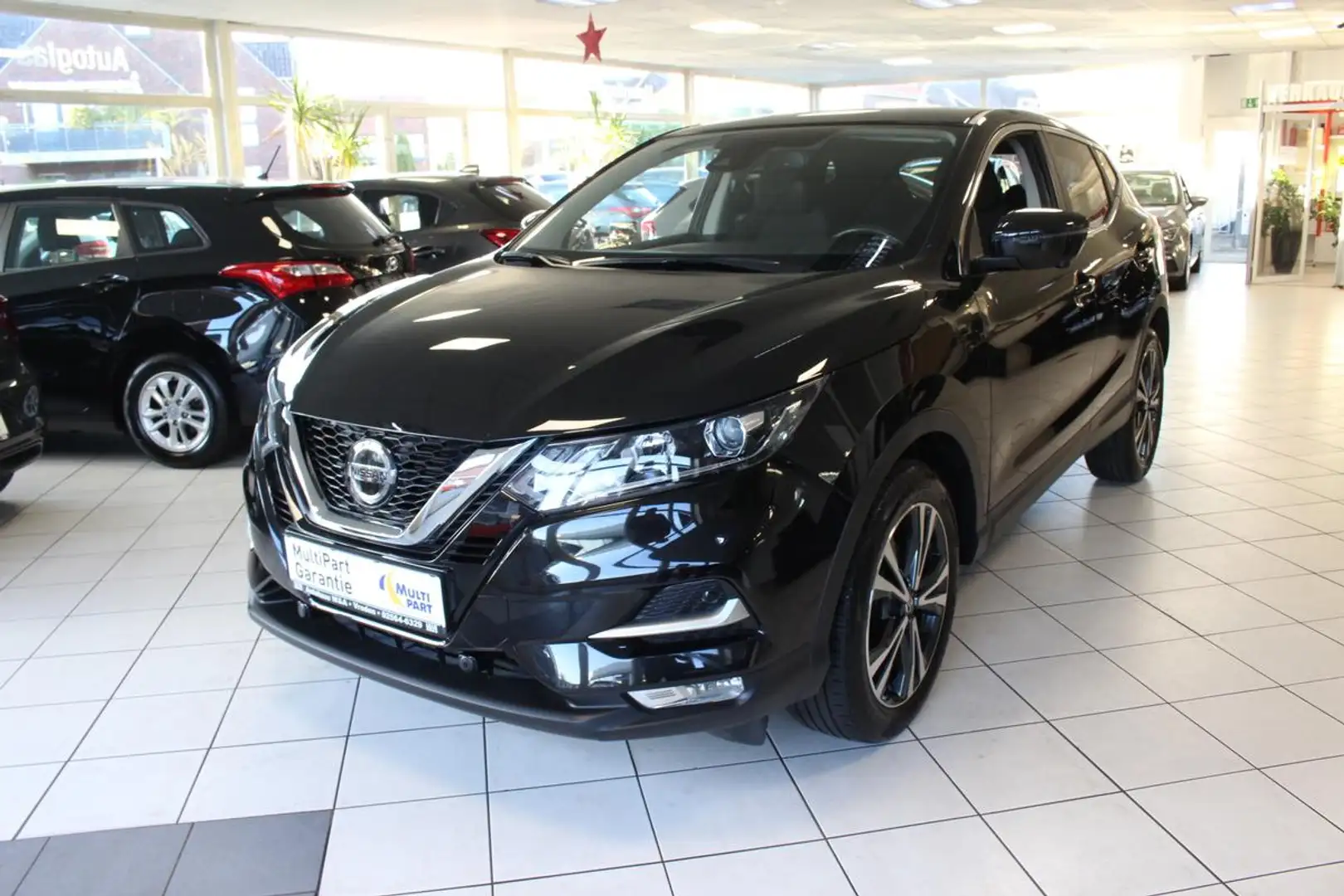 Nissan Qashqai Qashqai 360°-Kamera.AHK.Winterpaket Noir - 1