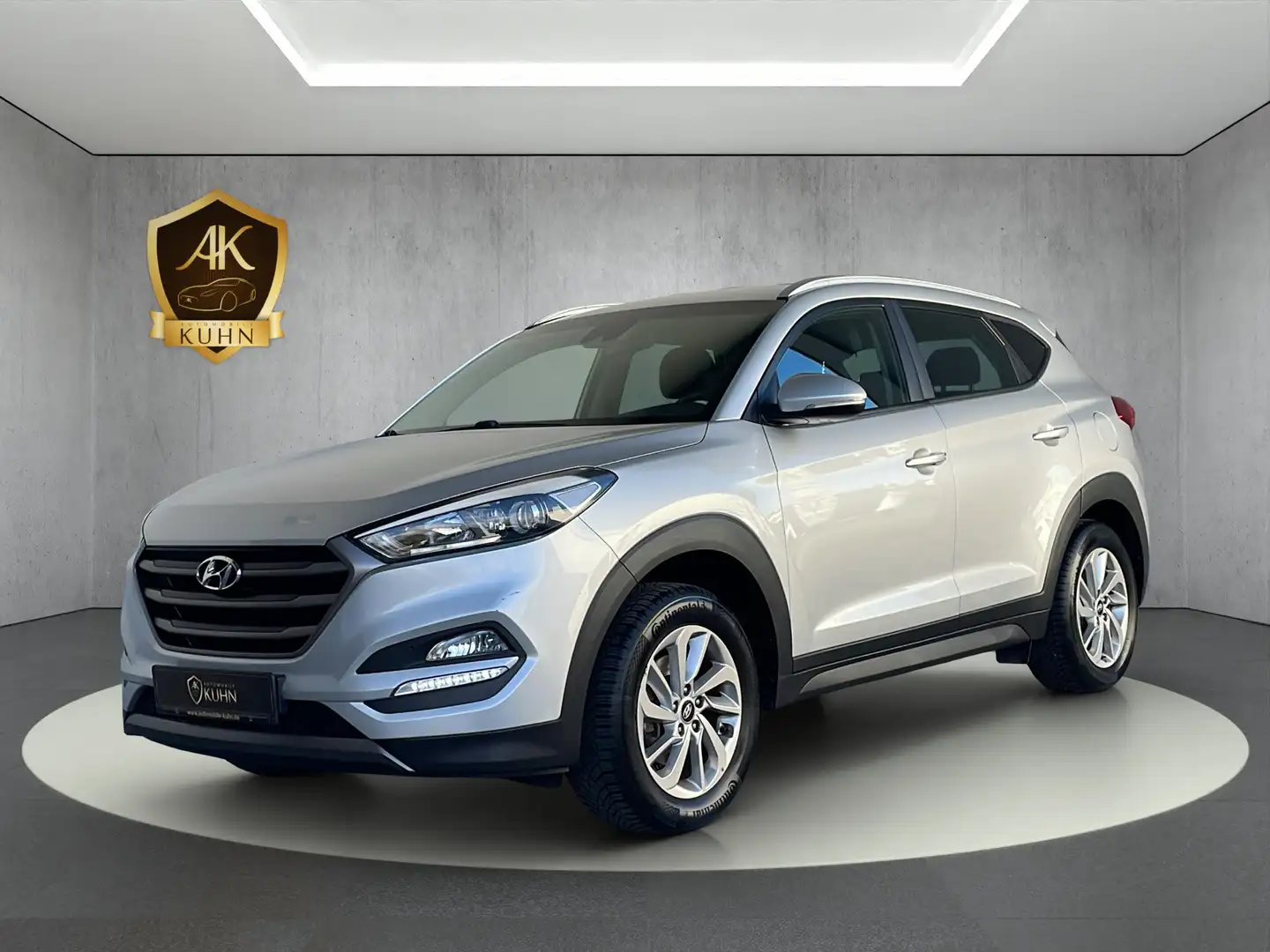 Hyundai TUCSON BLUE INTRO*Edition 2WD*AHK*R.KAM*NAVI*LED Silber - 1