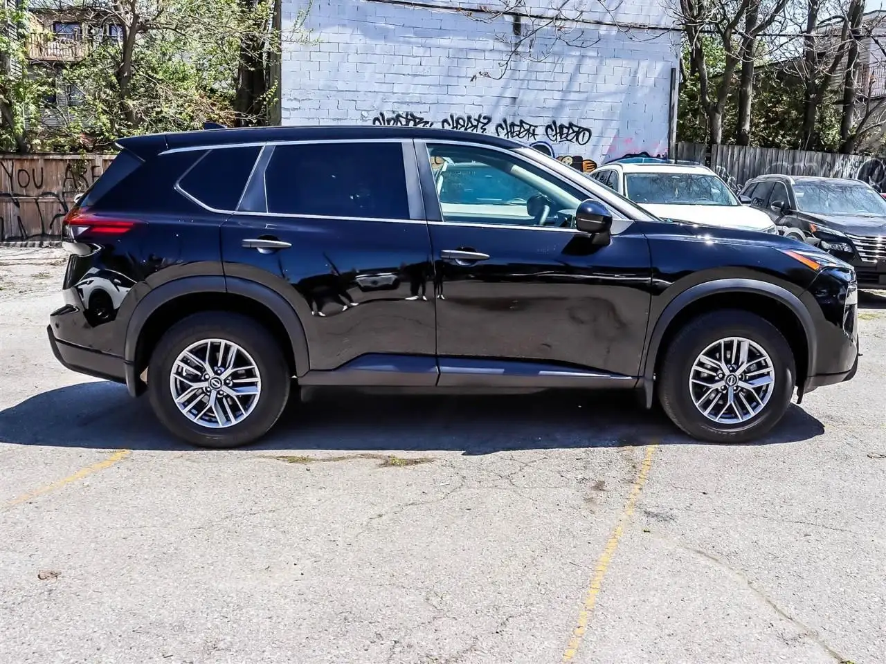 Nissan Rogue снимка Nissan Rogue