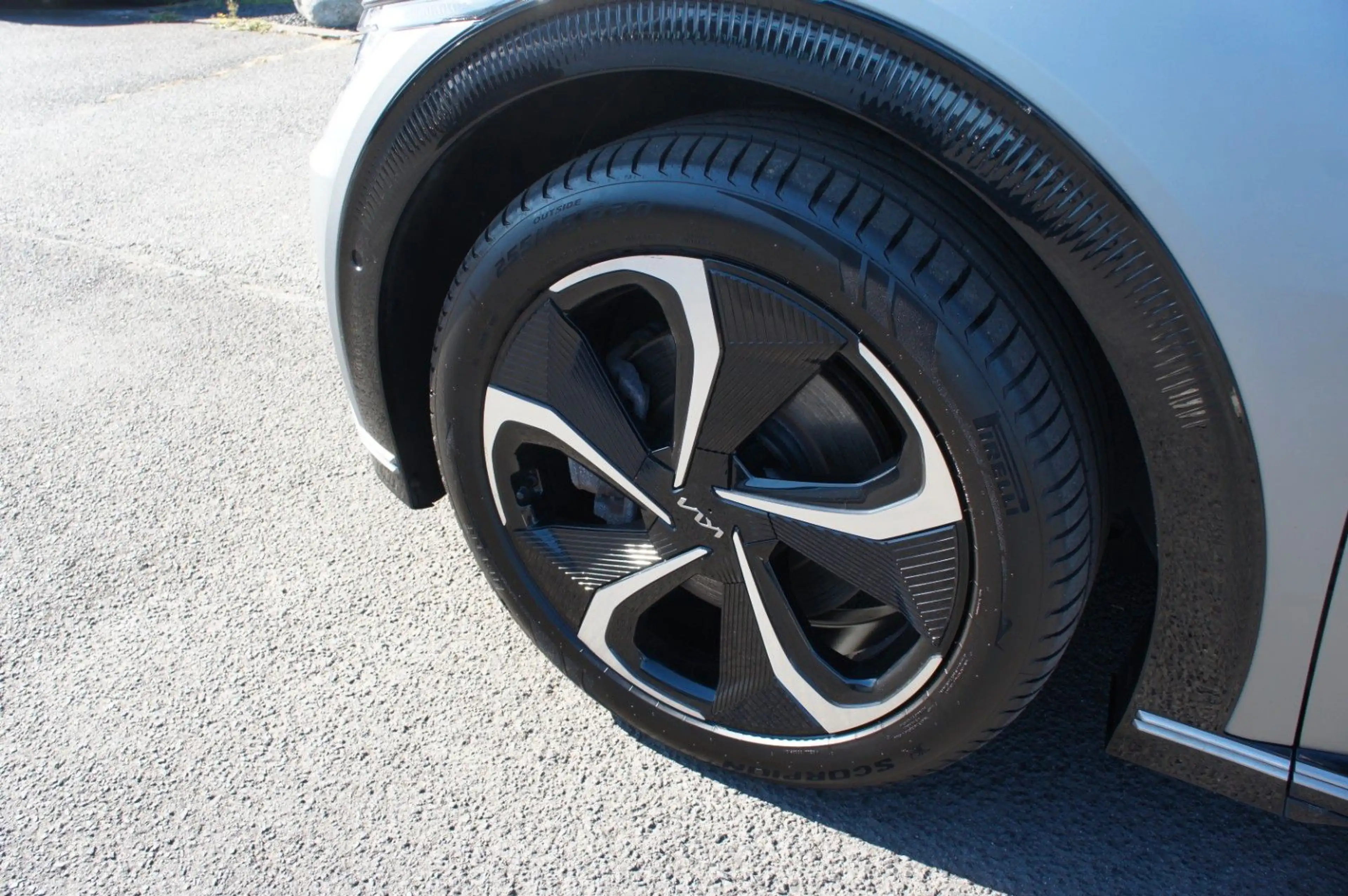 Kia EV6 2WD 77,4 kWh*6PAKETE*20Z*MERIDIAN*SoH96,7%* — photo 9