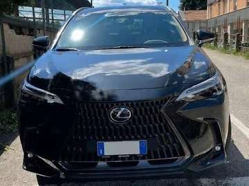 NX II 2022 450h  2.5 phev Luxury 4wd 309cv e-cvt