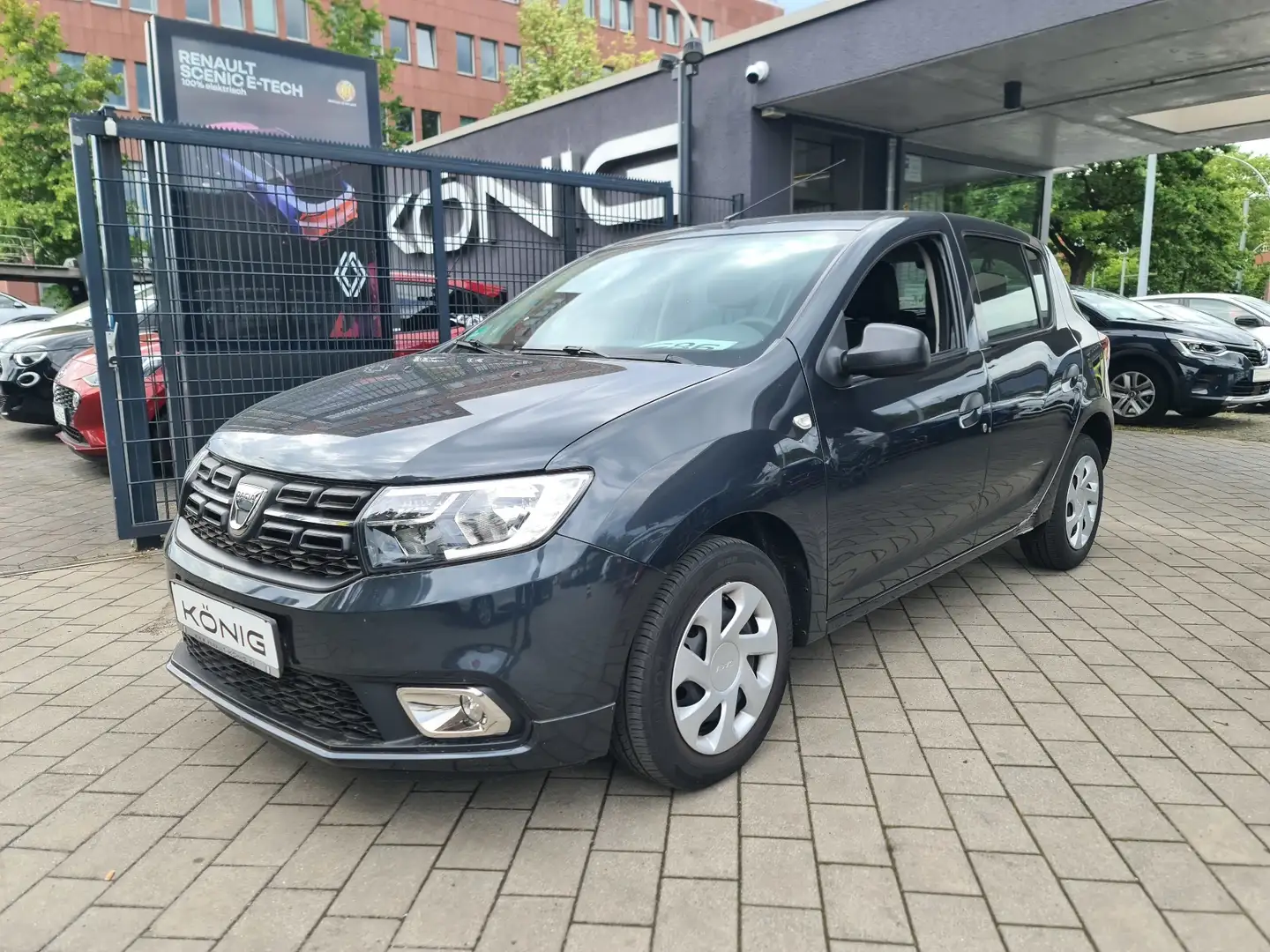 Dacia Sandero II 1.0 SCe 75 Essential Grau - 1