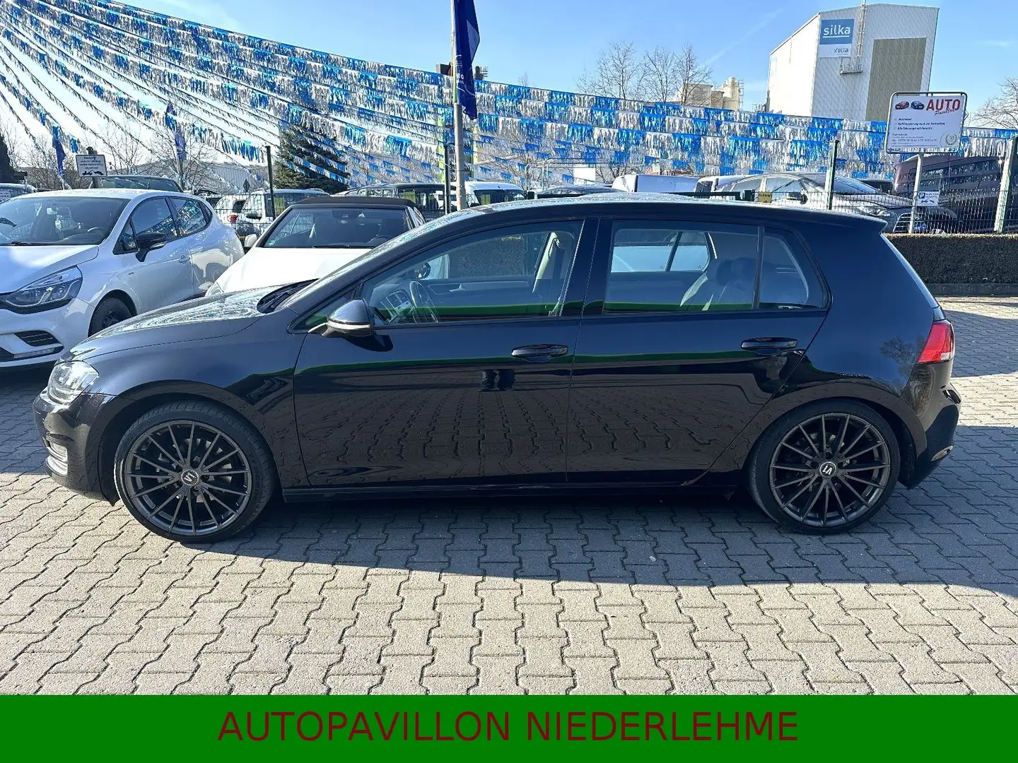 Volkswagen Golf 1.4 TSI*Klima*Navi*LED*ALU*PDC*AHK 1700Kg* Negro - 1