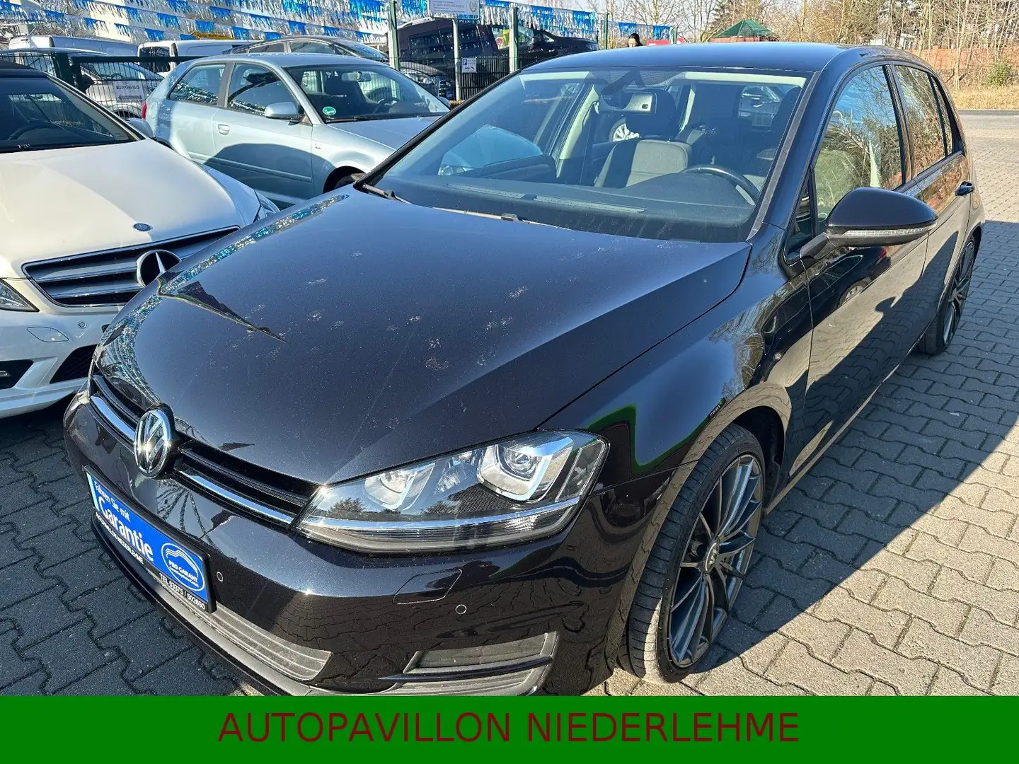 Volkswagen Golf 1.4 TSI*Klima*Navi*LED*ALU*PDC*AHK 1700Kg* Negro - 2