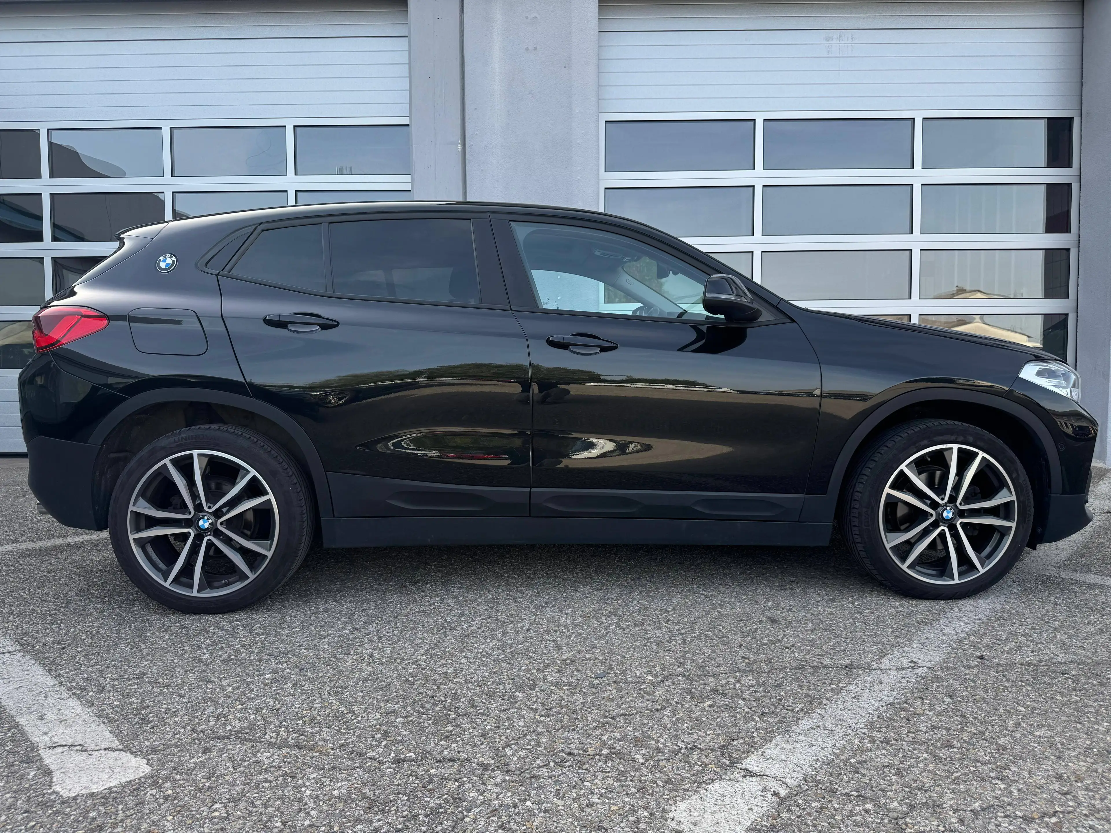 BMW X2 sDrive 18 d Aut. LED/Panoramadach/Bluetooth — photo 8