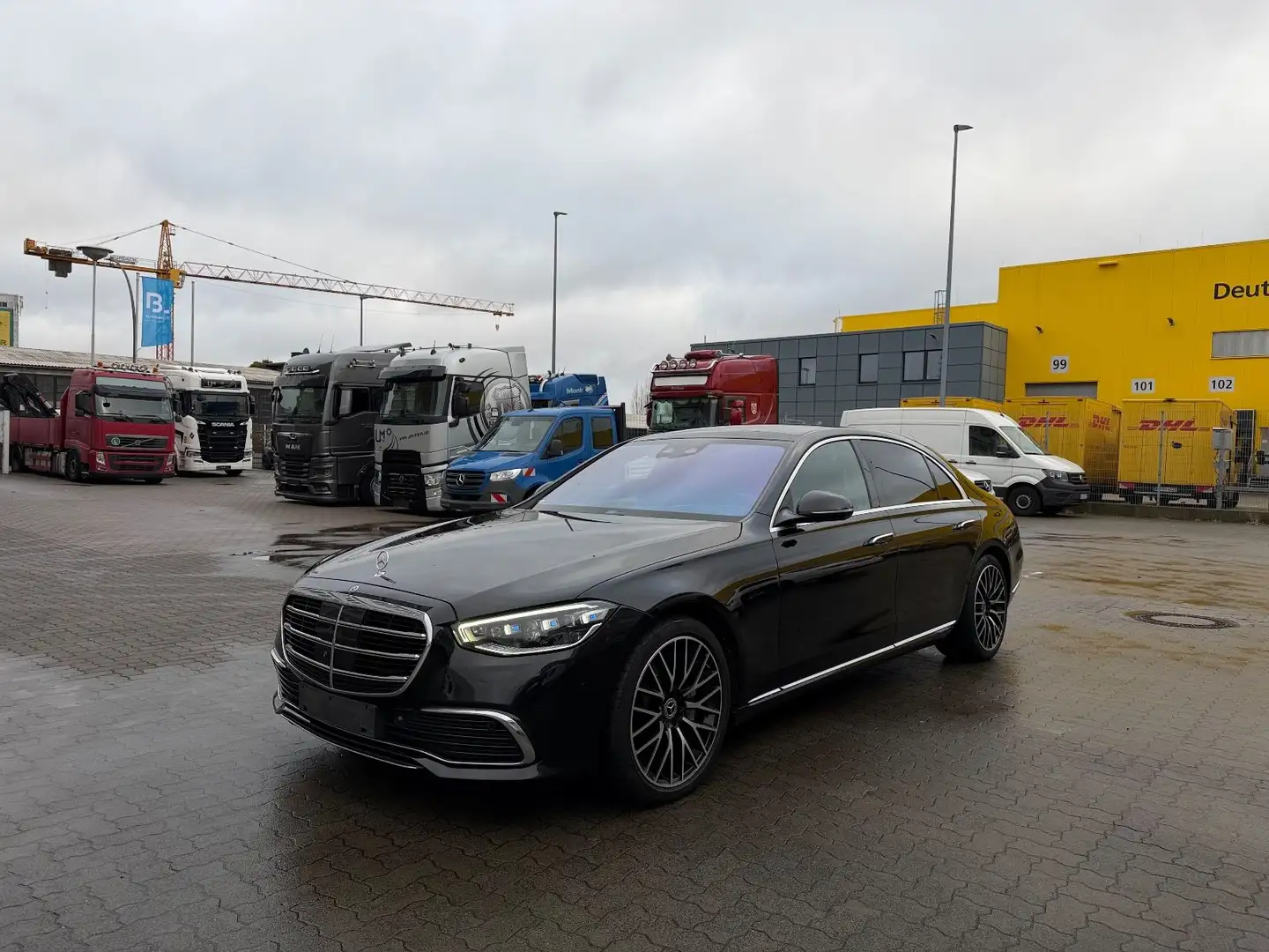 Mercedes-Benz S 400 d 4Matic L Burm. HeadUp Pano 3D Stndhzg. Schwarz - 1