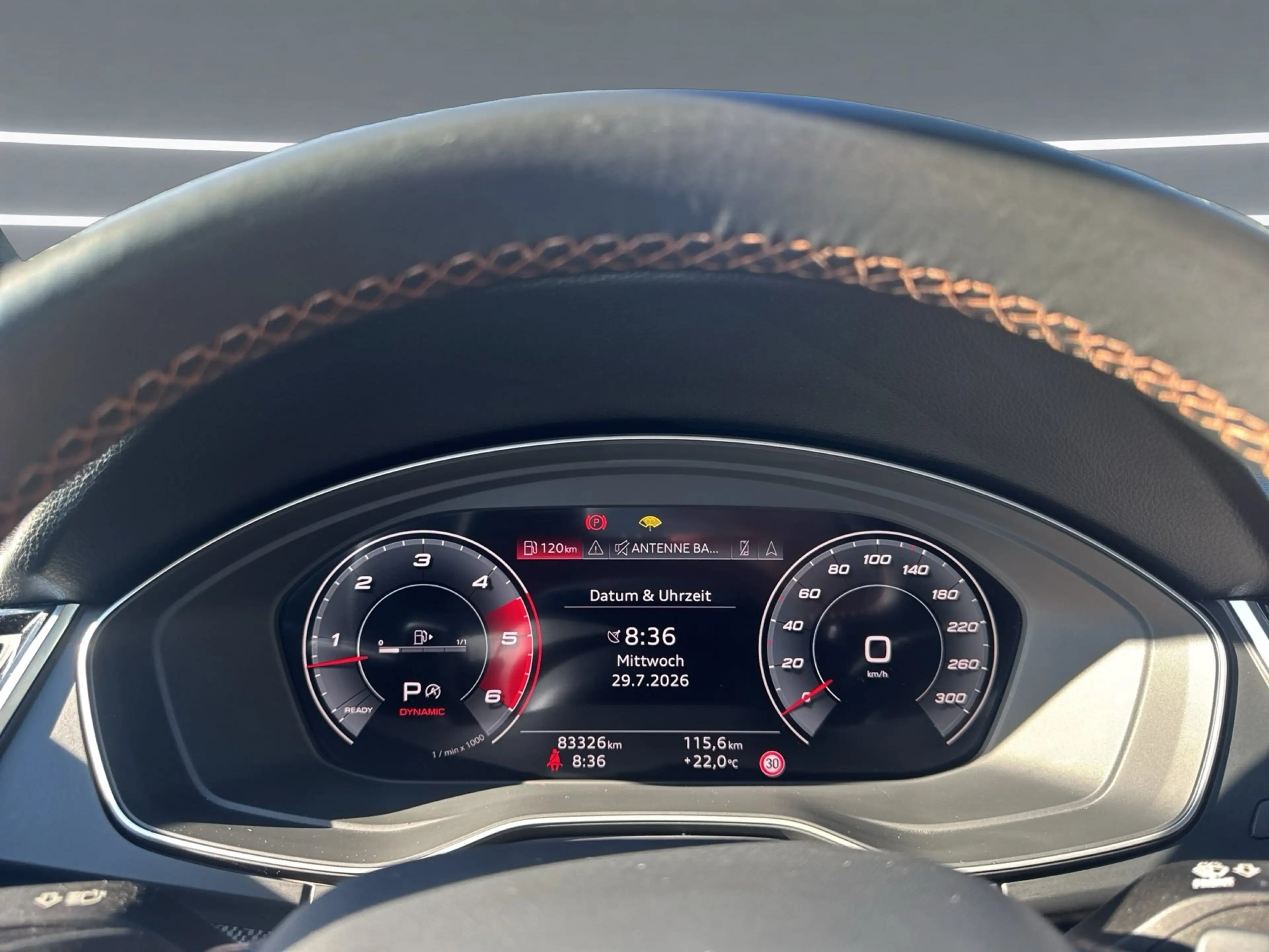 Audi SQ5 TDI qu MATRIX AHK 360° LUFT STHZG PANO B&O — photo 10
