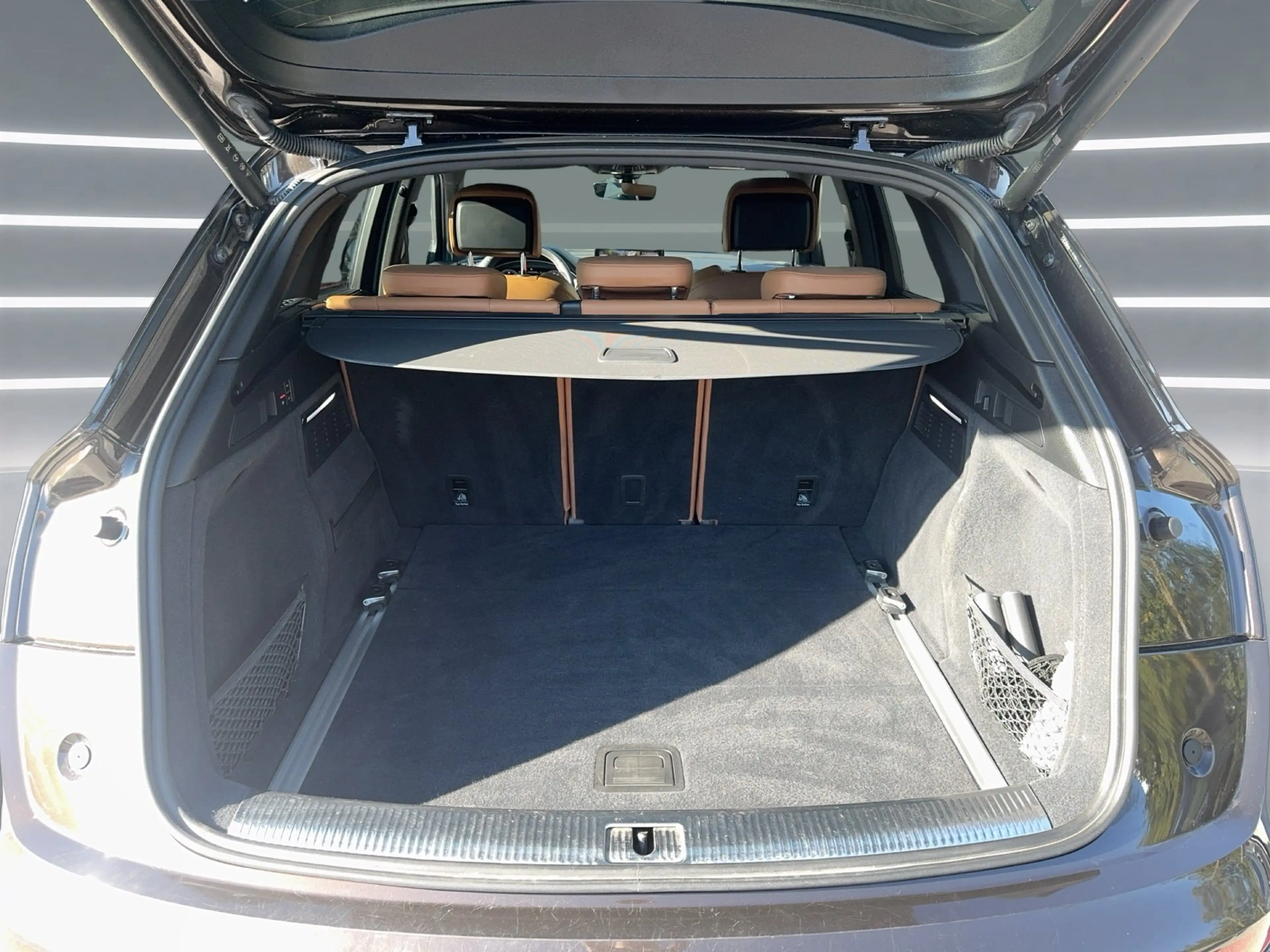 Audi SQ5 TDI qu MATRIX AHK 360° LUFT STHZG PANO B&O — photo 15