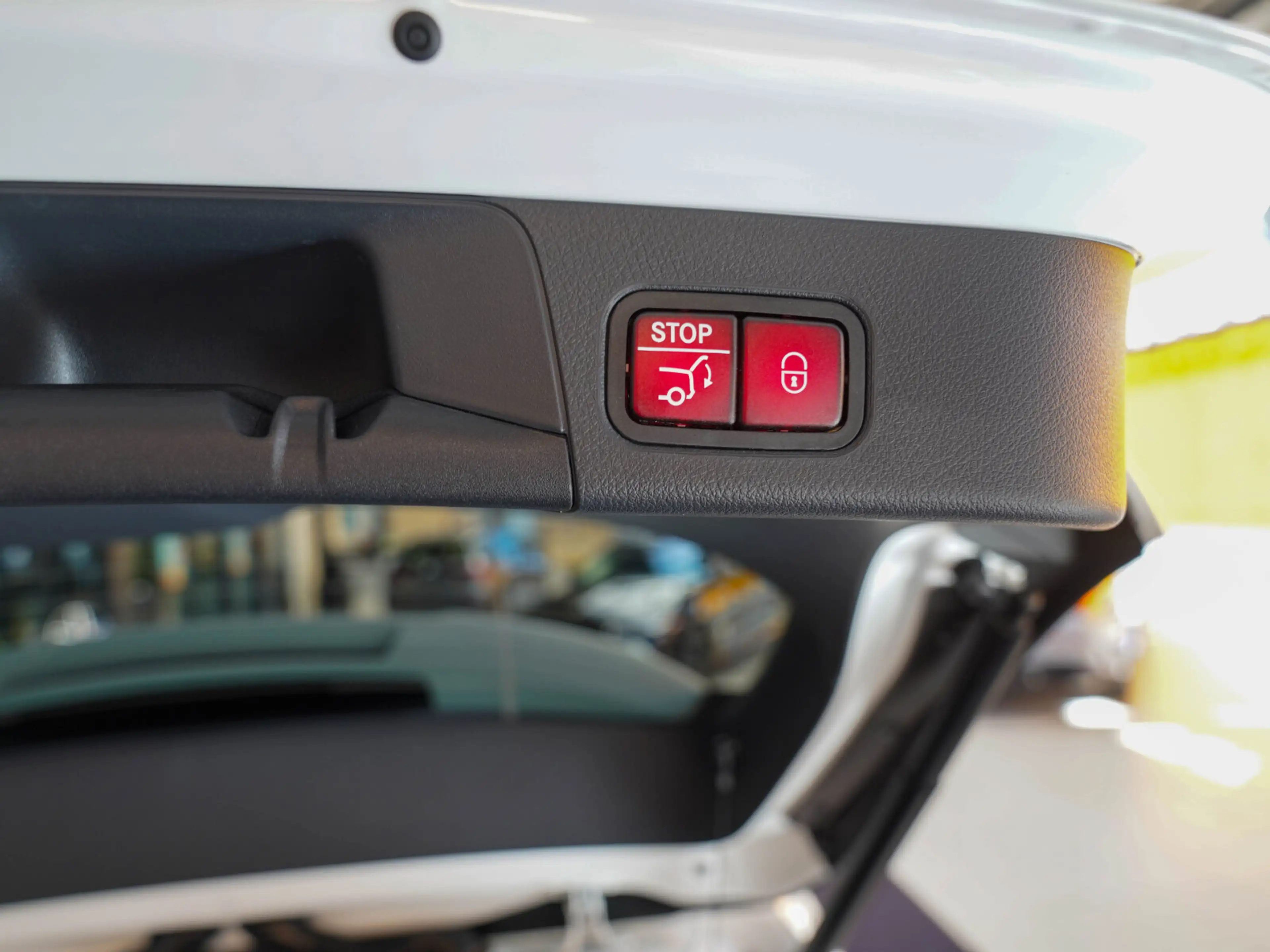 Mercedes-Benz B 220 B 220 d AMG Line Night 360° AHK Carbon DISTRO — photo 8