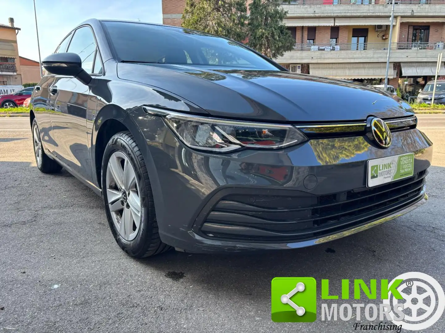 Volkswagen Golf 1.5 METANO Grijs - 1
