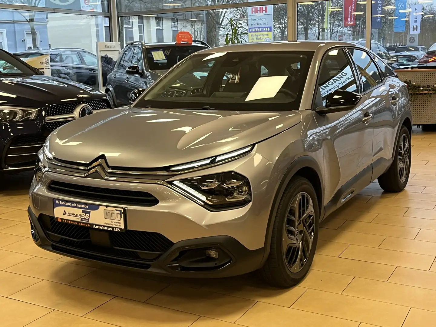 Citroen C4 Plus*dig.Cockpit*SHZ*R.cam*LED*Tempo*CarPlay Grau - 1